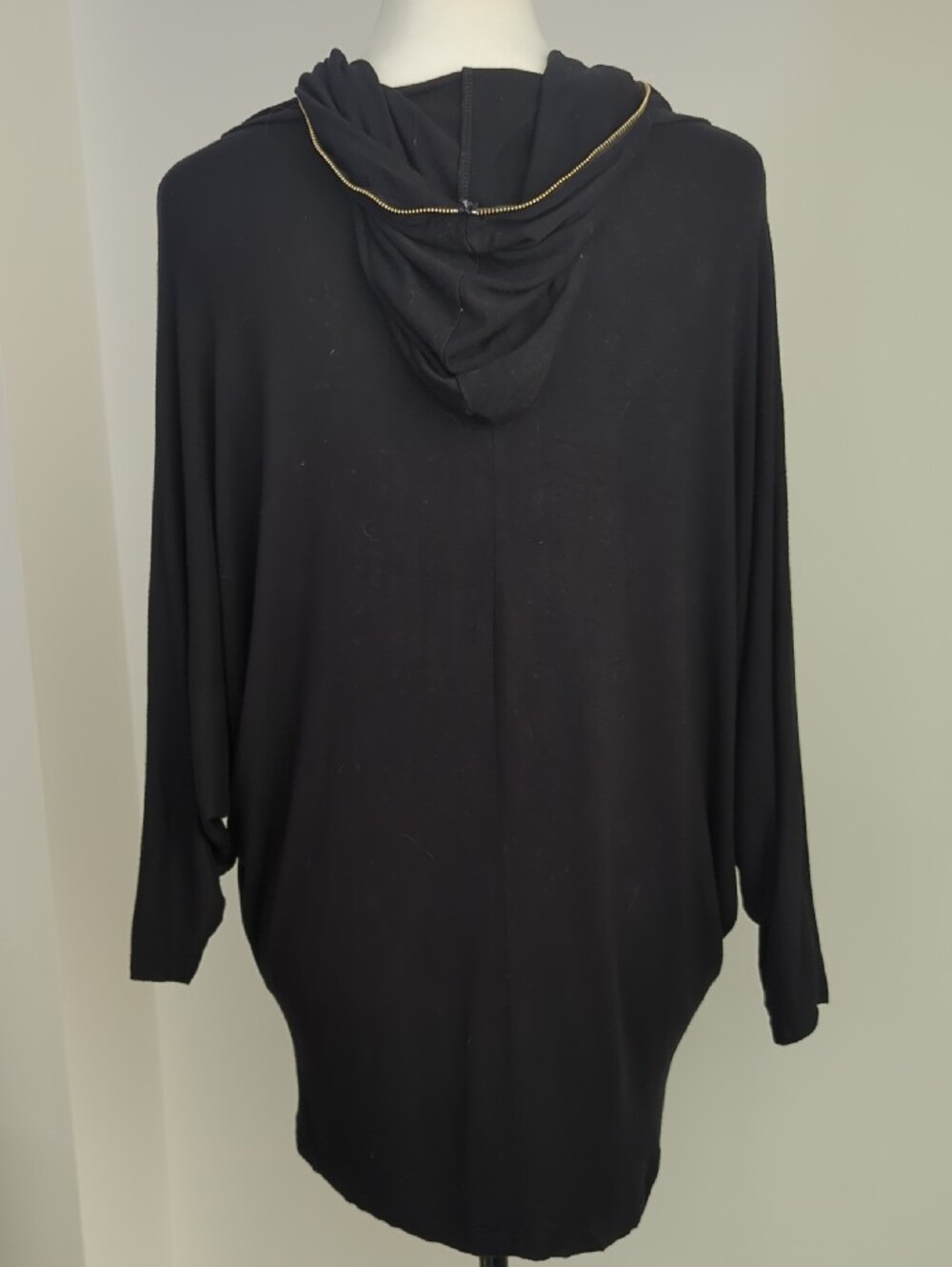 Love Culture Lightweight Black Oversized Hooded Batwing Half-Zip Tunic LARGE - Picture 2 of 15